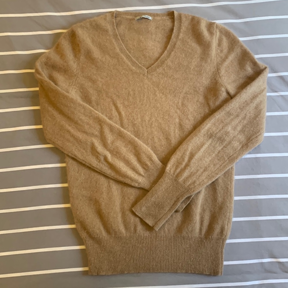 100% Cashmere Halogen V-Neck Sweater